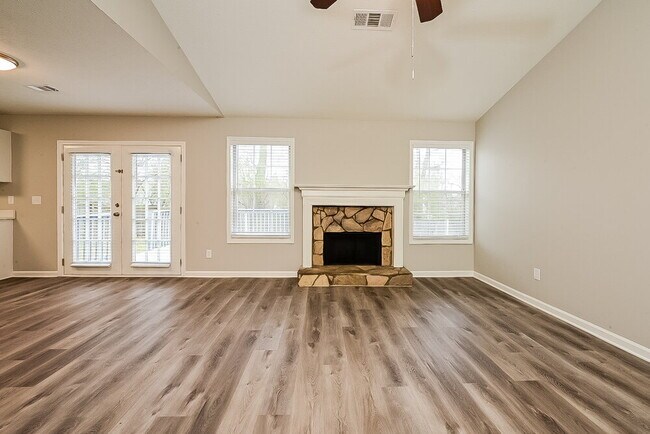 Foto del edificio - 116 Taylor Knoll Way