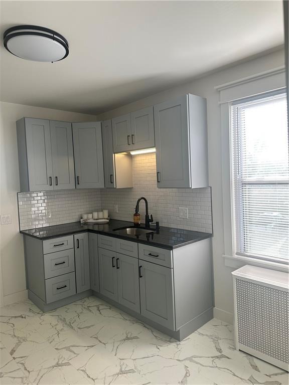 Foto del edificio - 532 Post Rd