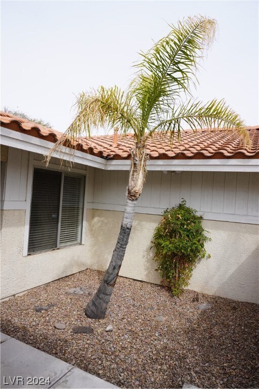 Building Photo - 8328 Del Rey Ave