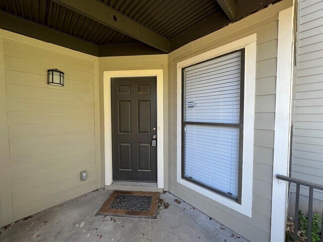 Foto del edificio - 10616 Mellow Meadow Dr