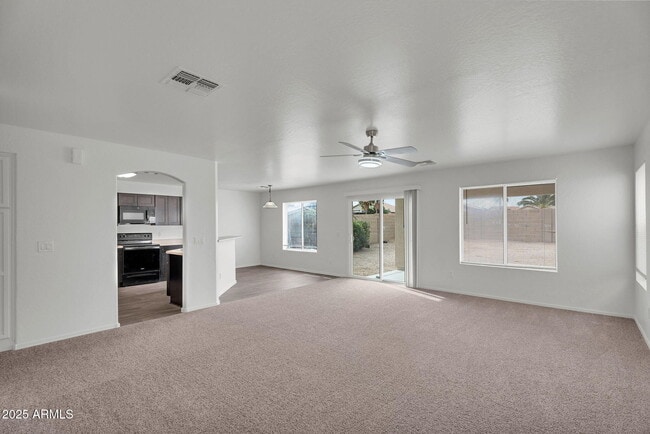 Foto del edificio - 31362 N Blackfoot Dr