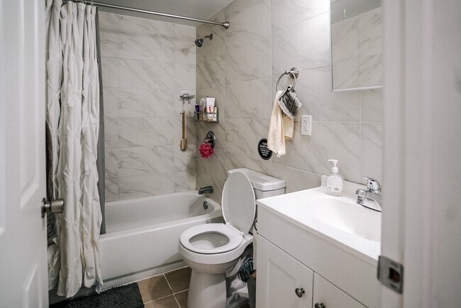 Foto del edificio - 4055 Spruce St