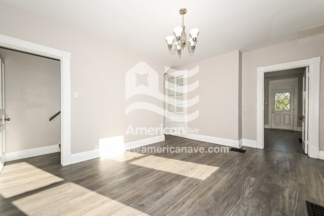 Building Photo - 303 Shady Ave