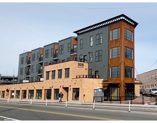 Primary Photo - 307 Webster Ave