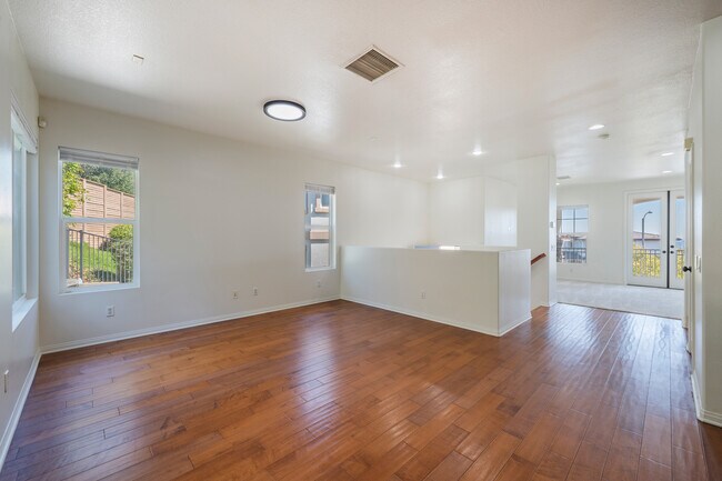 Dining Room - 2895 Hathaway Ct
