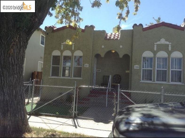Primary Photo - 255 W 11th St