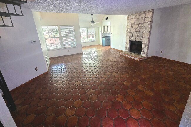 Foto del edificio - 12403 Turtleback Ln