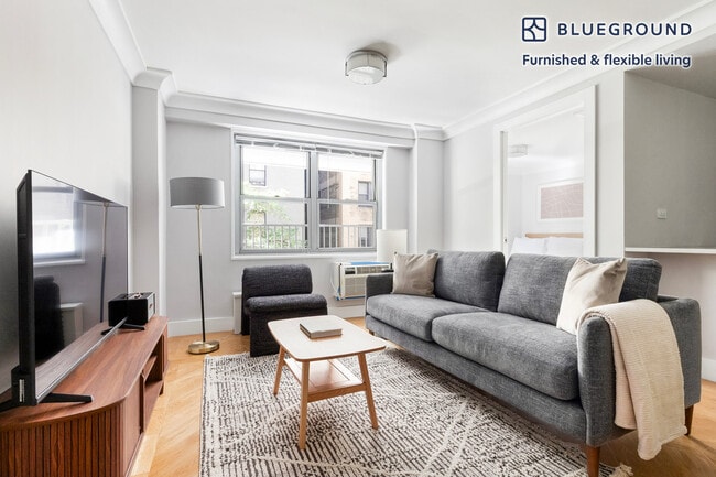 Building Photo - 50 W 97th St