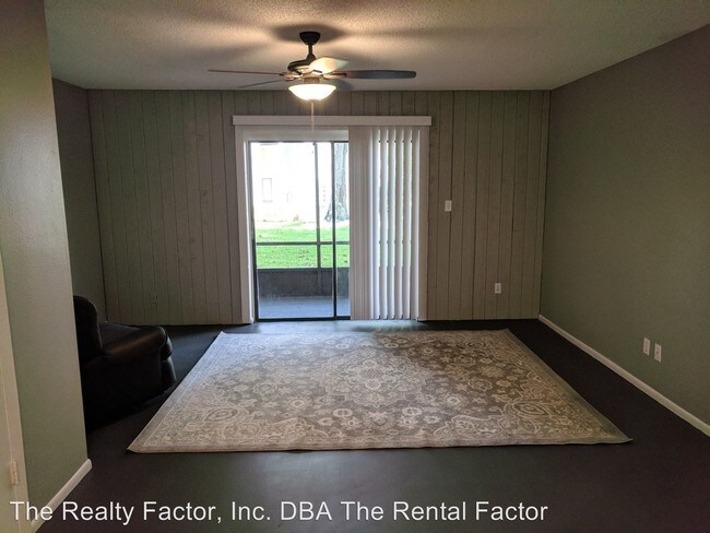 Building Photo - 2 br, 1.5 bath House - 101B Springwood Circle
