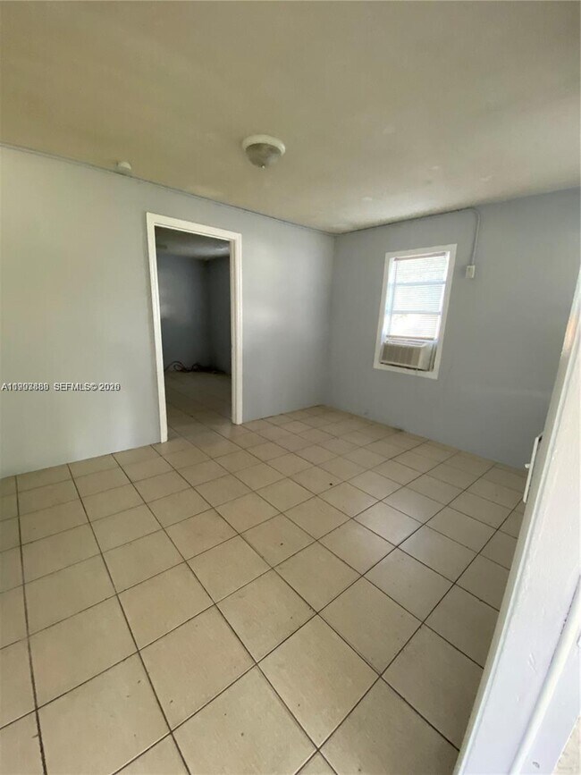 Building Photo - 10680 SW 172nd St