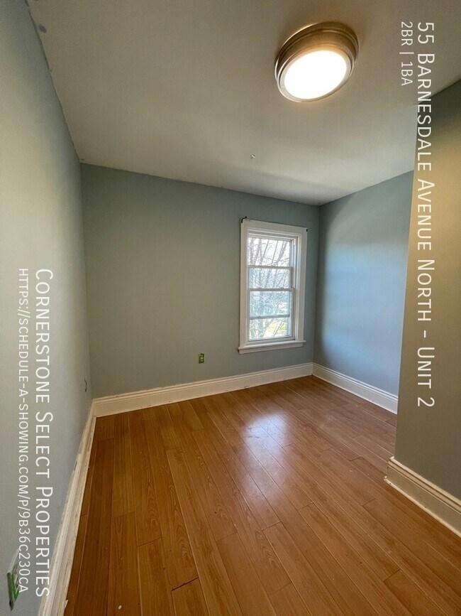 Building Photo - 55 Barnesdale Ave N