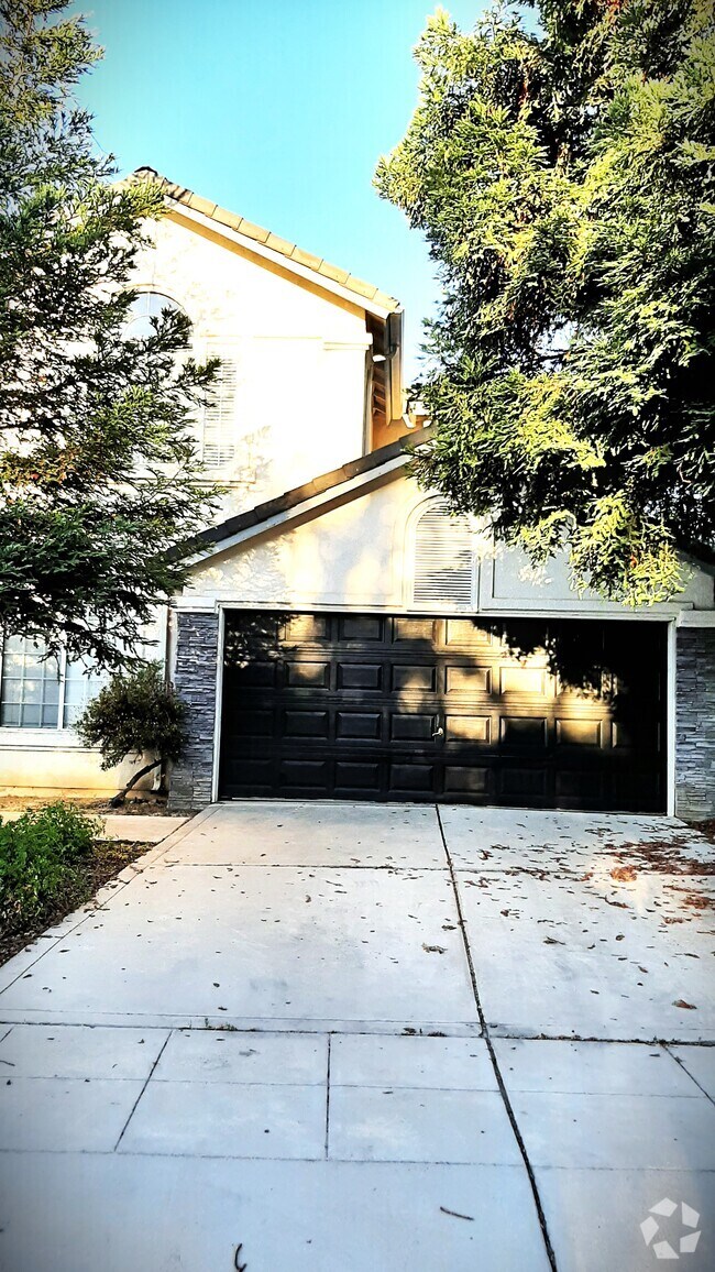 Woodward Park Apartments under 3,000 Fresno, CA 208 Rentals Page