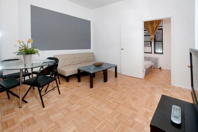 Foto del edificio - 2 bedroom in NEW YORK NY 10001