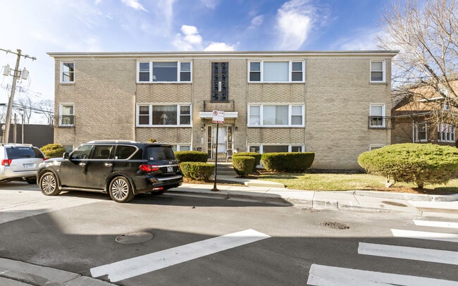 Foto del edificio - 6556 N Northwest Hwy