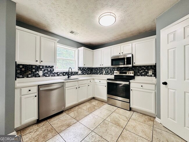 Building Photo - 4332 Abram Dr