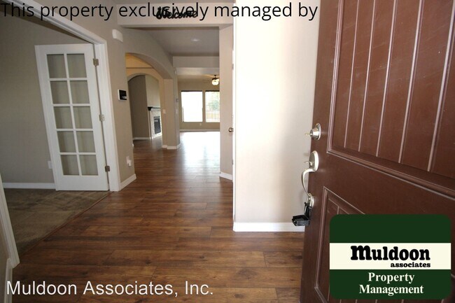 Foto del edificio - 5 br, 5 bath House - 2626 Grand Prix Ct