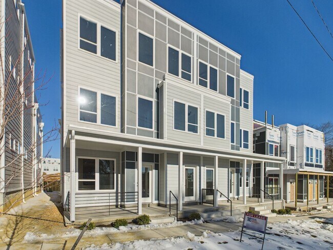 Foto del edificio - 907 Bainbridge St