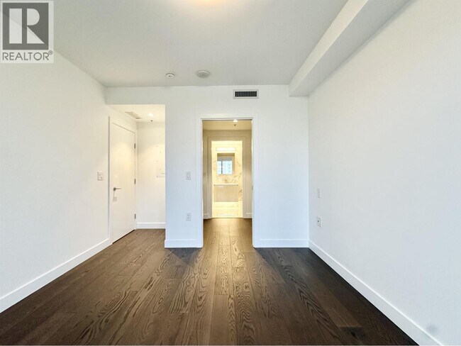 Building Photo - 5788 Gilbert Rd.