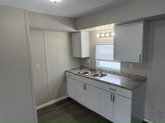 Foto del edificio - 1340 Tanglewood Alley