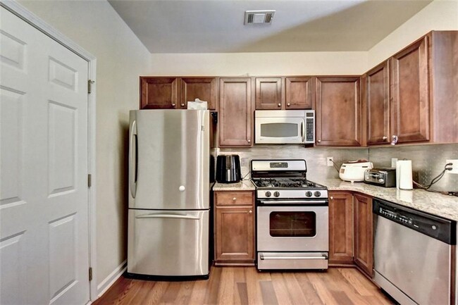 Building Photo - 3601 Postwaite Cir NW