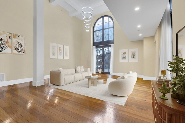 Building Photo - 4760 The Boulevard