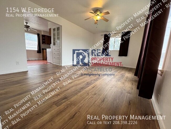 Foto del edificio - 1154 W Eldredge-