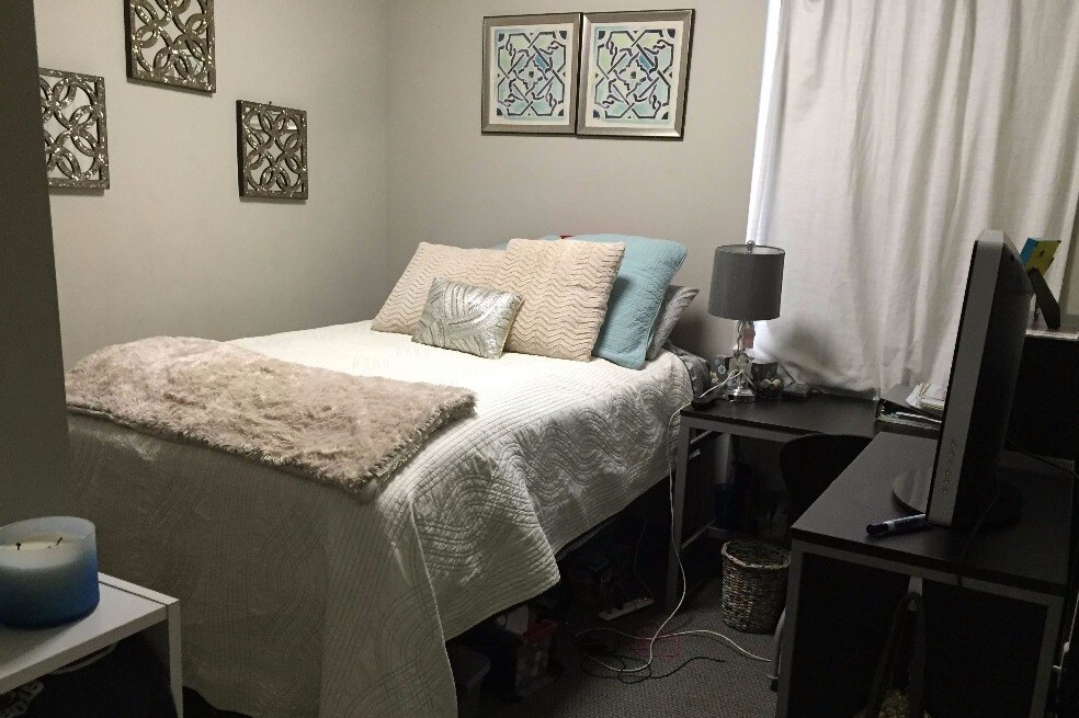 Foto principal - 1801 R St