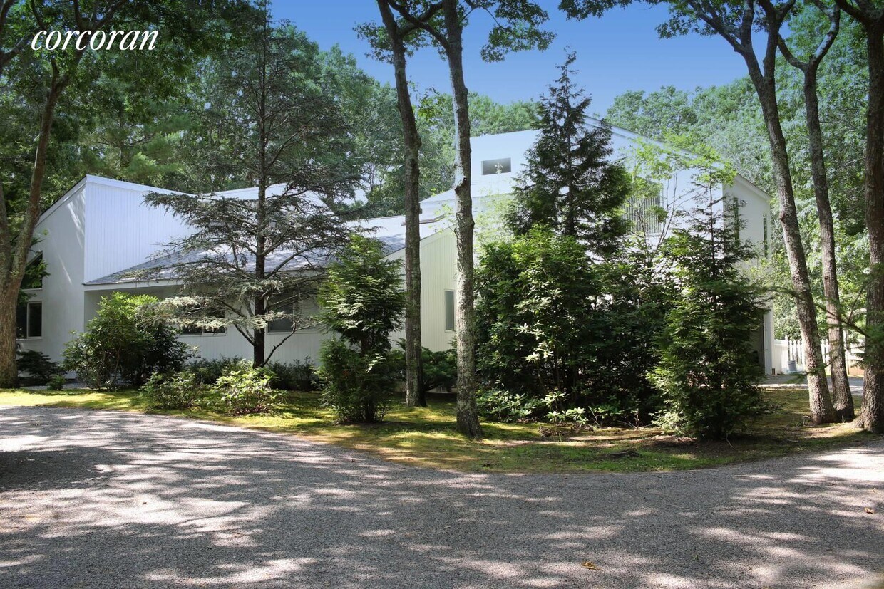 Foto principal - 19 Fetlock Dr
