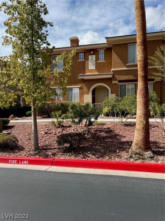 10201 Deerfield Beach Ave Unit 101, Las Vegas, NV 89129 Condo for