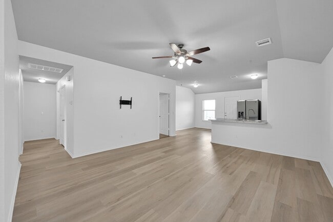 Foto del edificio - 21011 Twining Rose Ln