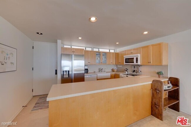 Building Photo - 2 br, 2 bath Condo - 6 Northstar St Unit 205