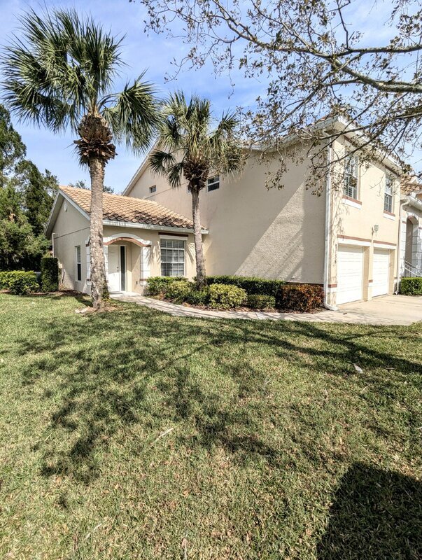 Foto del edificio - 7136 Strand Cir