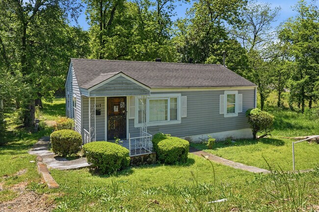 Foto del edificio - 517 11th Ct W