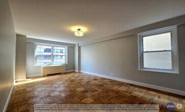 Building Photo - 370 E 76th St