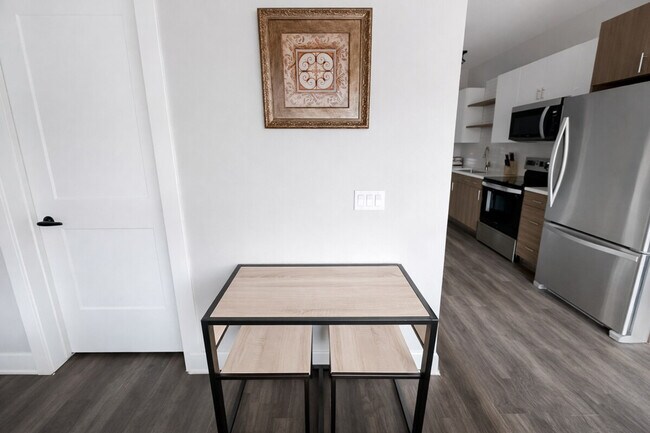 Foto del edificio - 4629 Capitol Ave