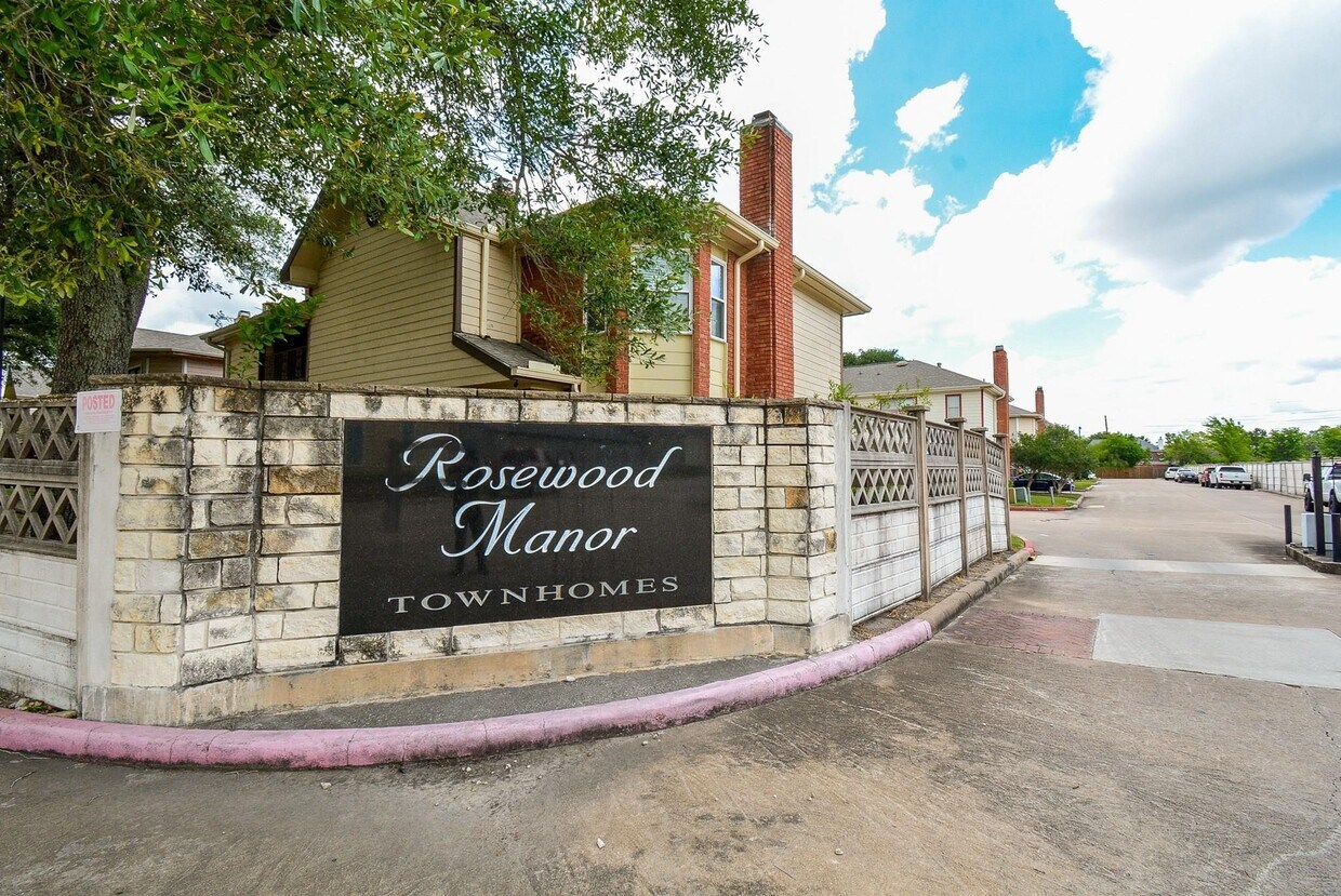 Foto del edificio - 8310 Wild Rose St
