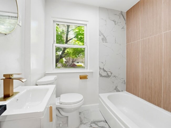 Photo - Fully Renovated Rental with Designer Kitchen, Modern Bath & Bonus Spaces – Stratford, NJ House