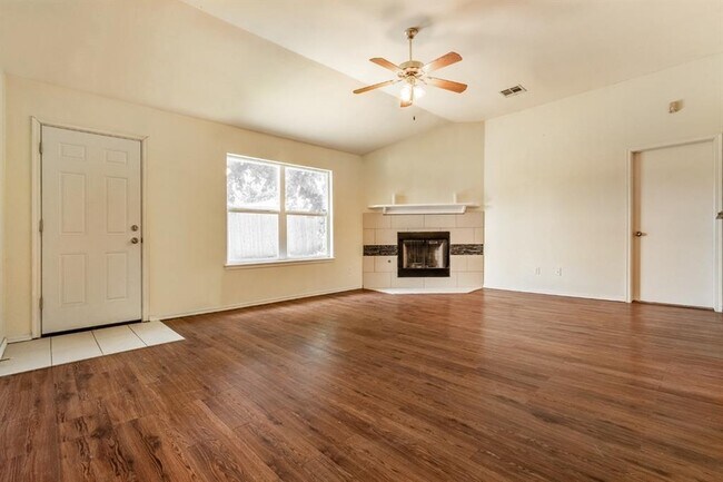 Foto del edificio - 12300 NW 4th St