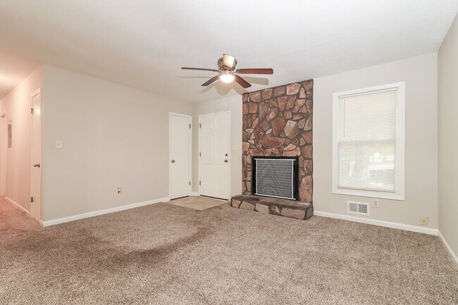 Foto del edificio - 3797 Kathryn Dr SW