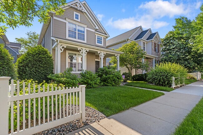 Foto del edificio - 15734 Porchlight Ln