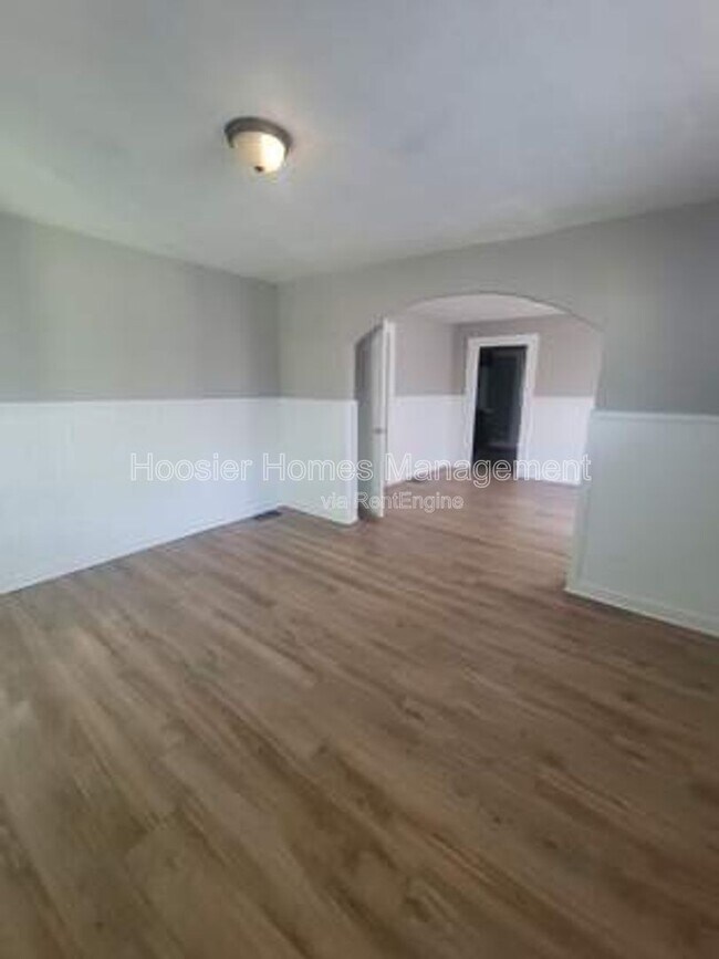 Foto del edificio - 1451 W 34th St