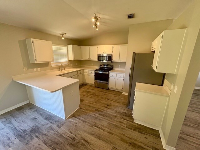 Building Photo - 2027 Las Vegas Trail