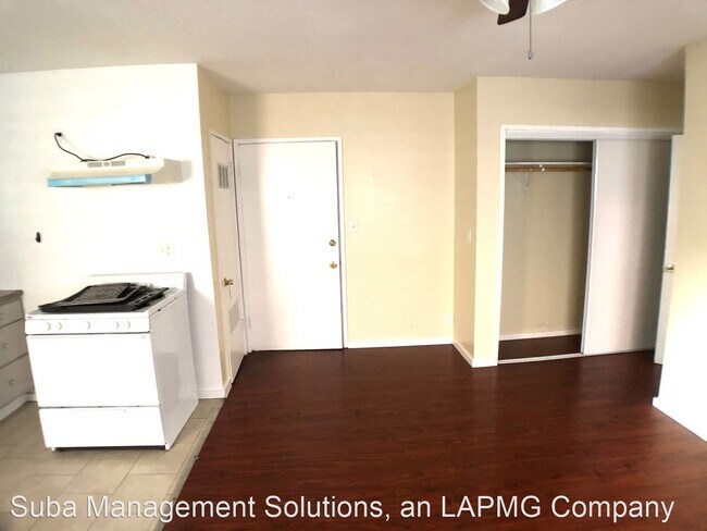 Building Photo - 1134 S Fairfax Ave