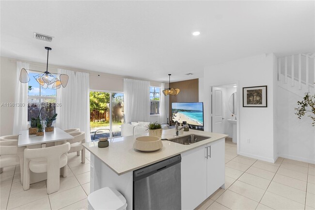 Building Photo - 12022 NW 46th St