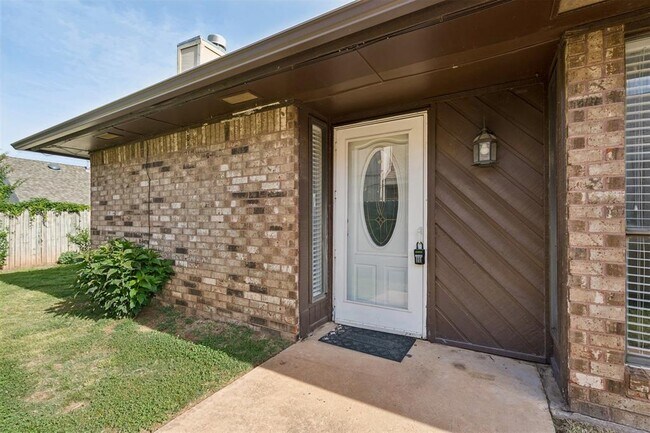 Foto del edificio - 3703 Southwind Ave