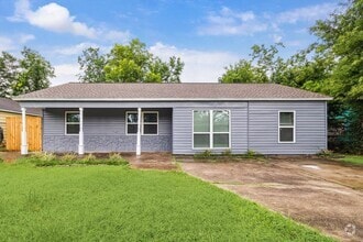 Building Photo - 7426 Saunders Rd