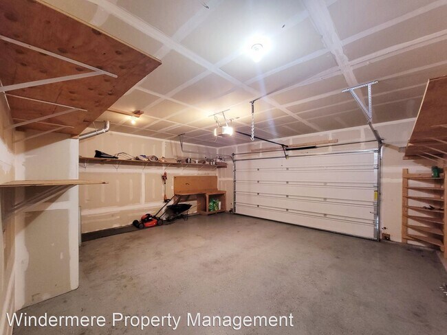 Building Photo - 4 br, 2.5 bath House - 4418 Abalone Street