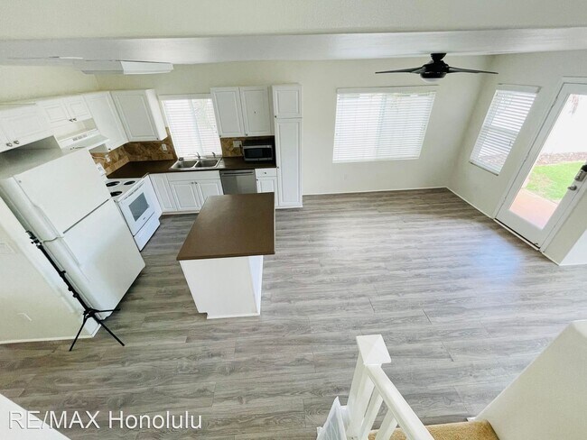 Building Photo - 4 br, 3 bath House - 91-1080 Kai Kukuma St...