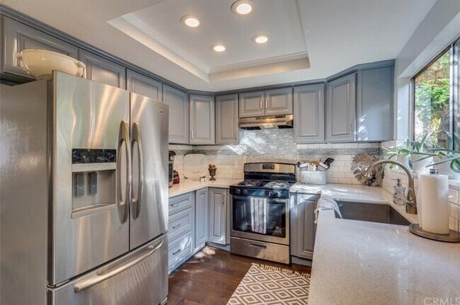 Kitchen - 1230 S Mayflower Ave