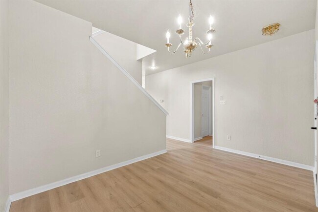 Foto del edificio - 13935 Maleewan Ln